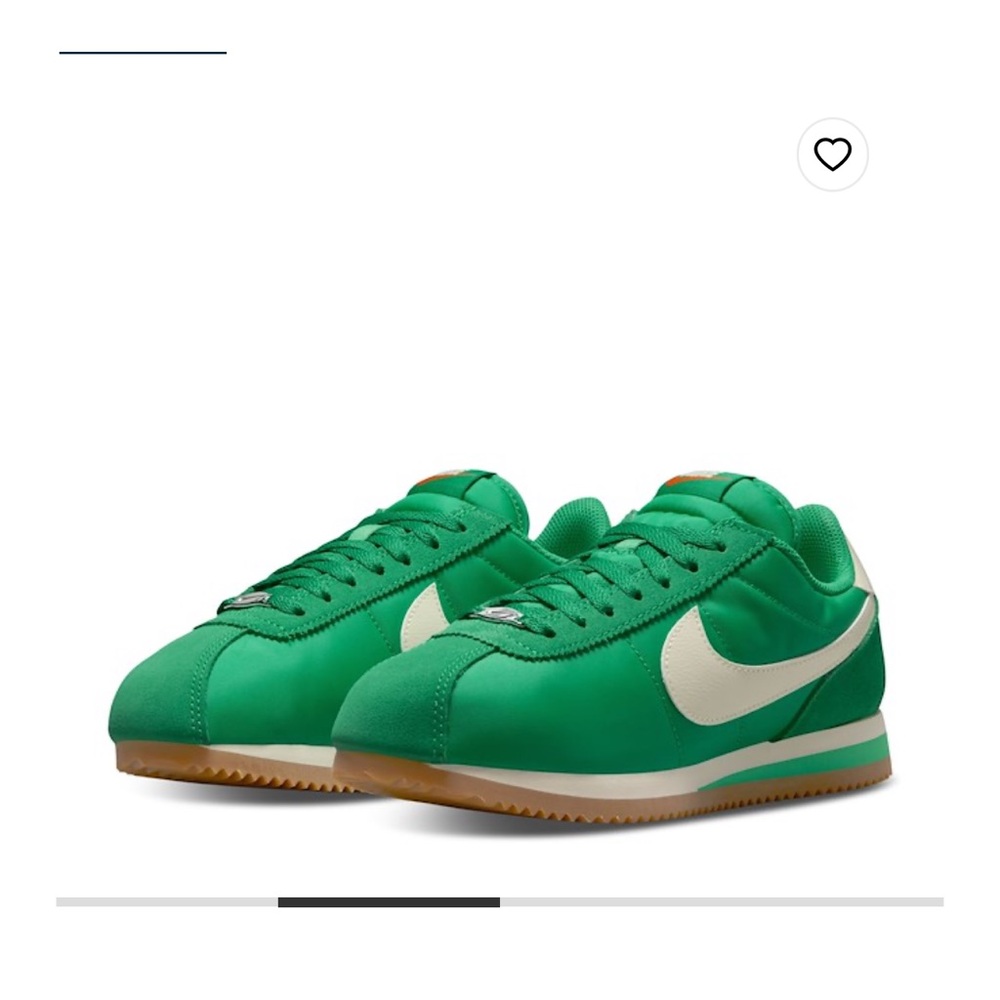 Nike Cortez - Women Green Sneakers